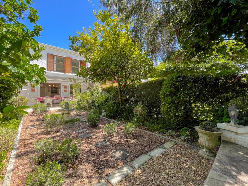 To Let 3 Bedroom Property for Rent in Constantia Western Cape